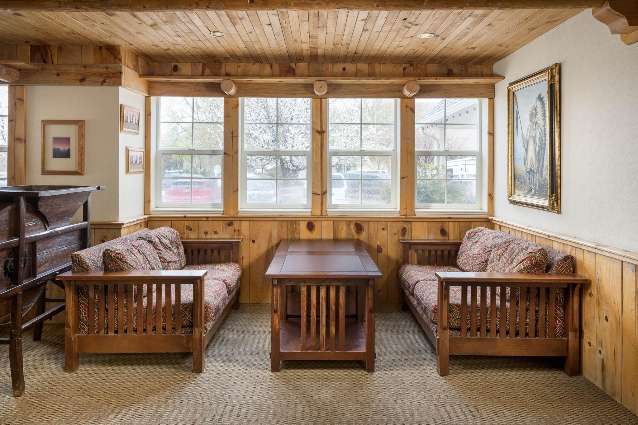 River Canyon Lodge — gallery preview 3